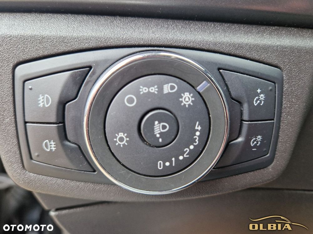 Ford Mondeo - 27