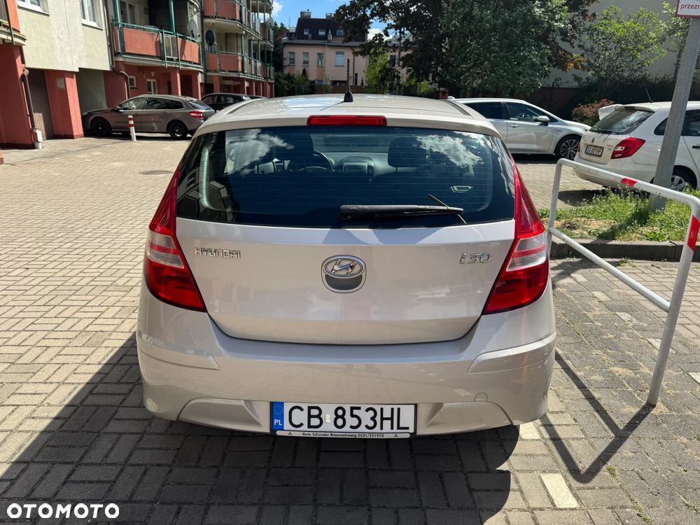 Hyundai i30 1.4 Classic - 5