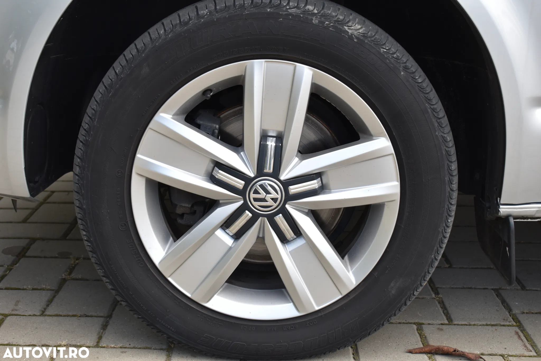 Volkswagen Caravelle T6 2.0 TDI LR Comfortline DSG - 9