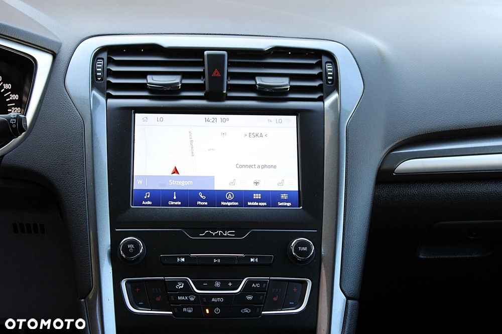 Ford Mondeo - 18