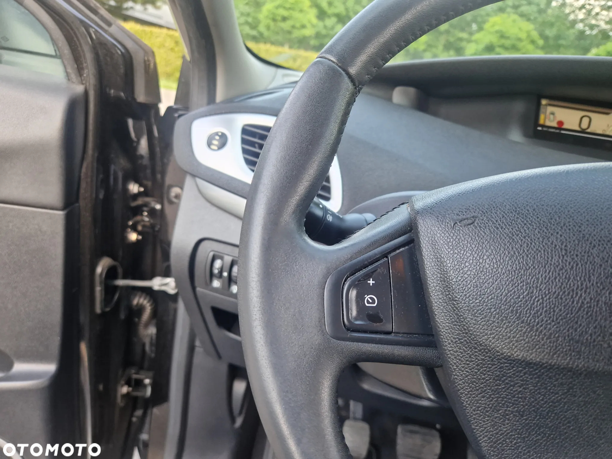 Renault Scenic 1.4 16V TCE Expression - 20