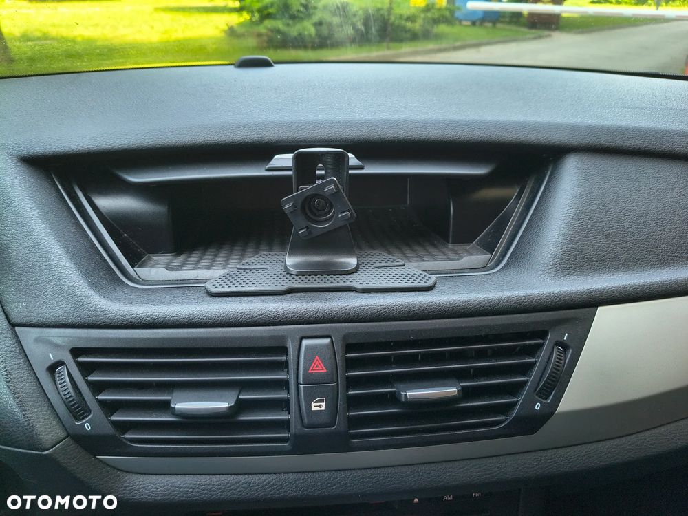 BMW X1 - 29