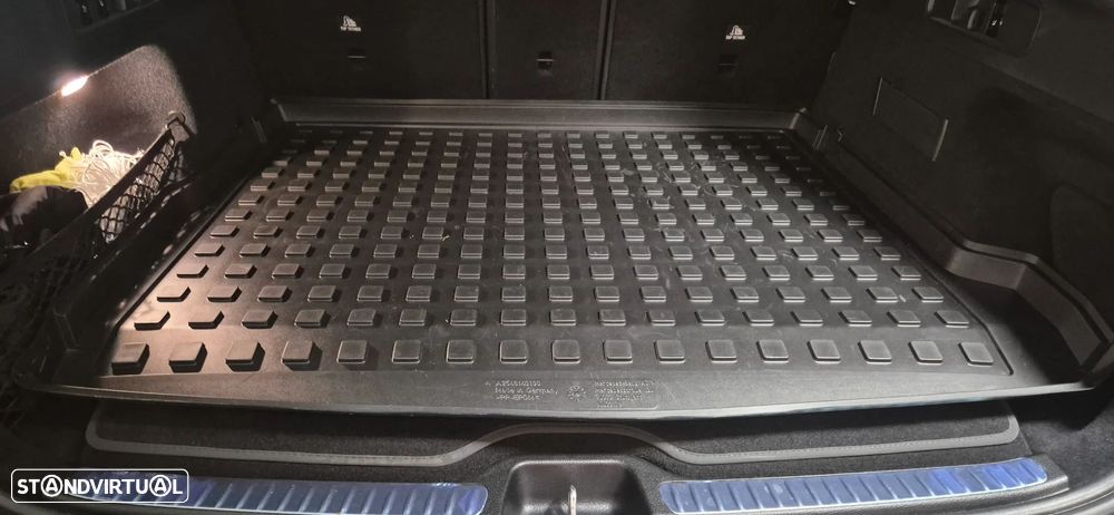 Mercedes-Benz GLC 300 e 4Matic - 23