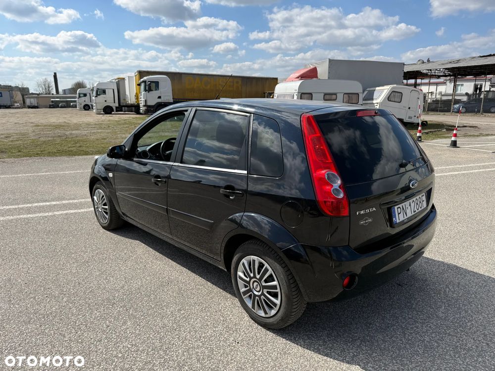 Ford Fiesta 1.25 FX Silver - 24