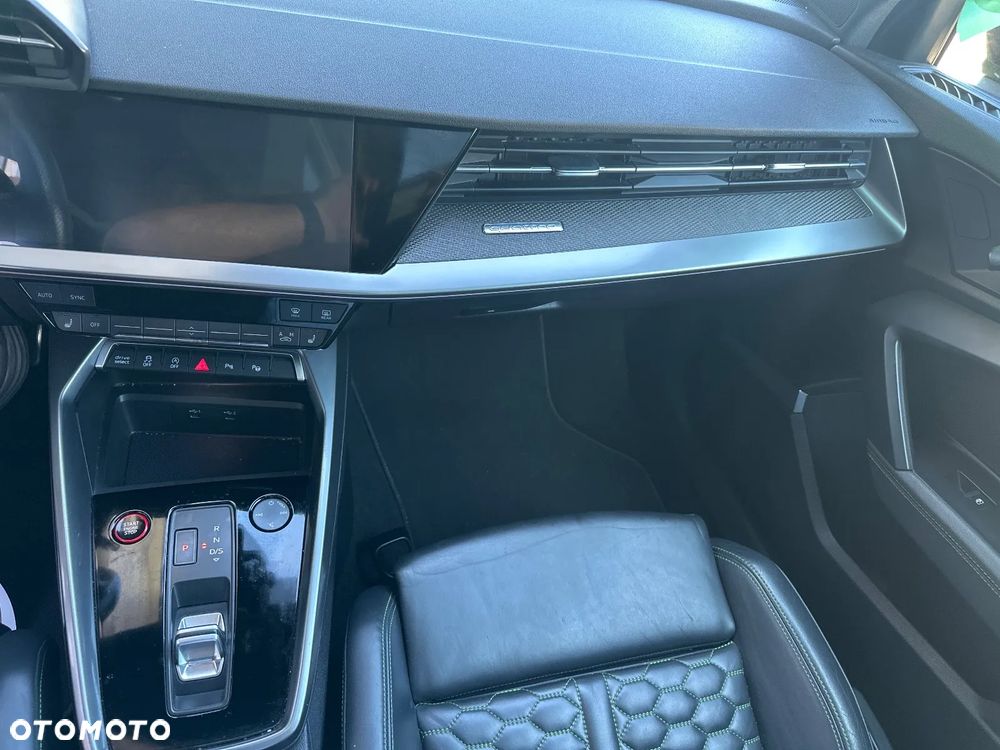Audi RS3 Limousine S tronic - 27