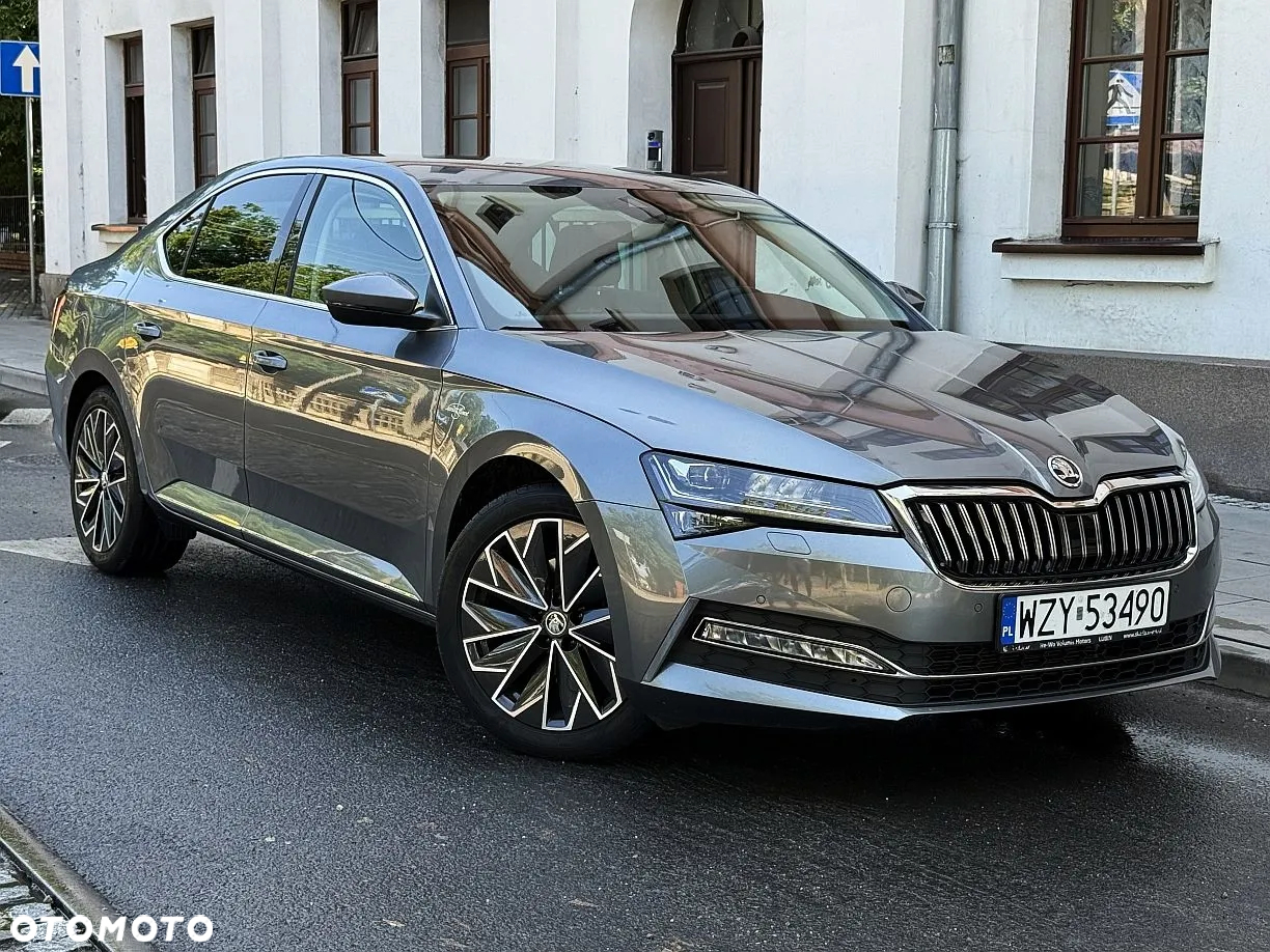Skoda Superb 2.0 TDI SCR 4x4 L&K DSG - 2