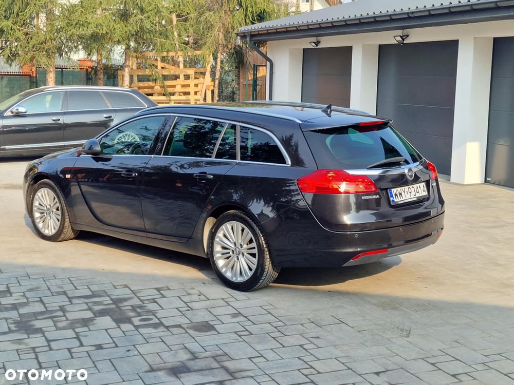Opel Insignia 2.0 CDTI - 11