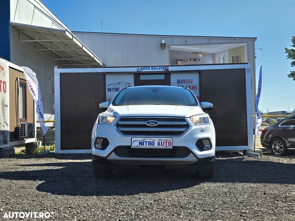 Ford Kuga 1.5 EcoBoost 2WD Trend - 2