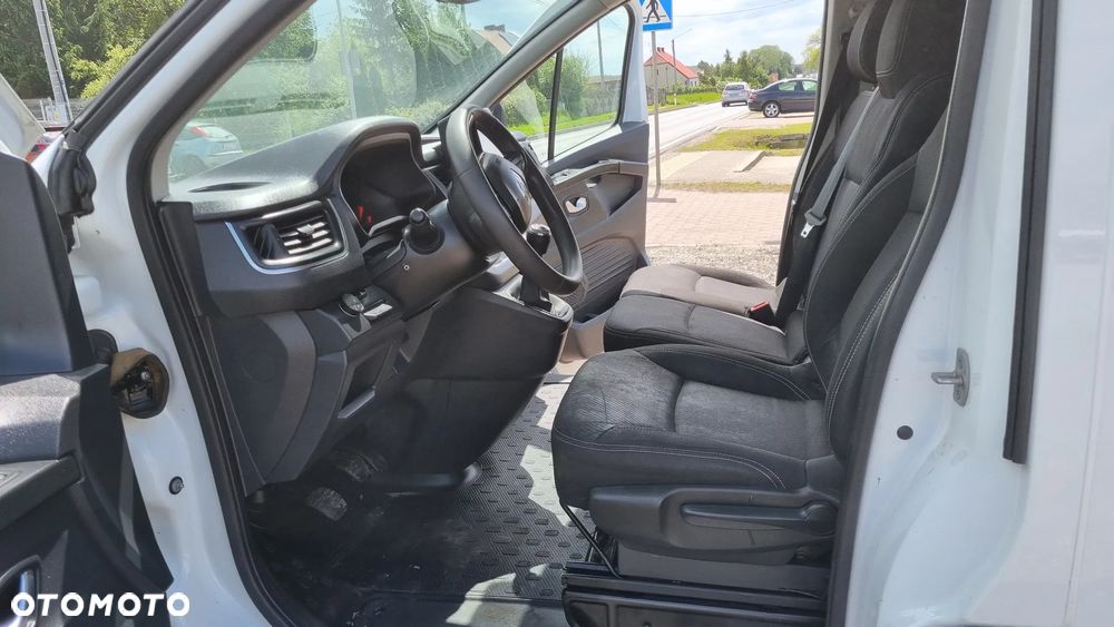 Renault Trafic - 34