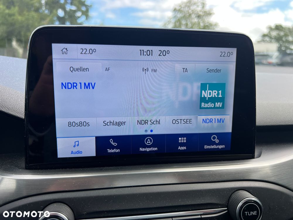 Ford Focus 2.0 EcoBlue STart-Stopp-System TITANIUM - 16