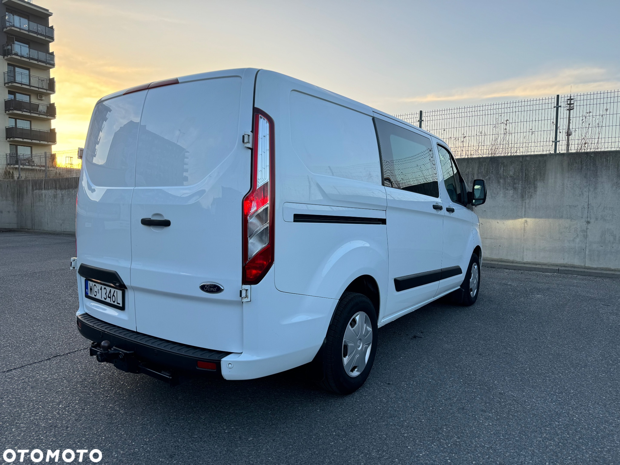 Ford Transit Custom - 8