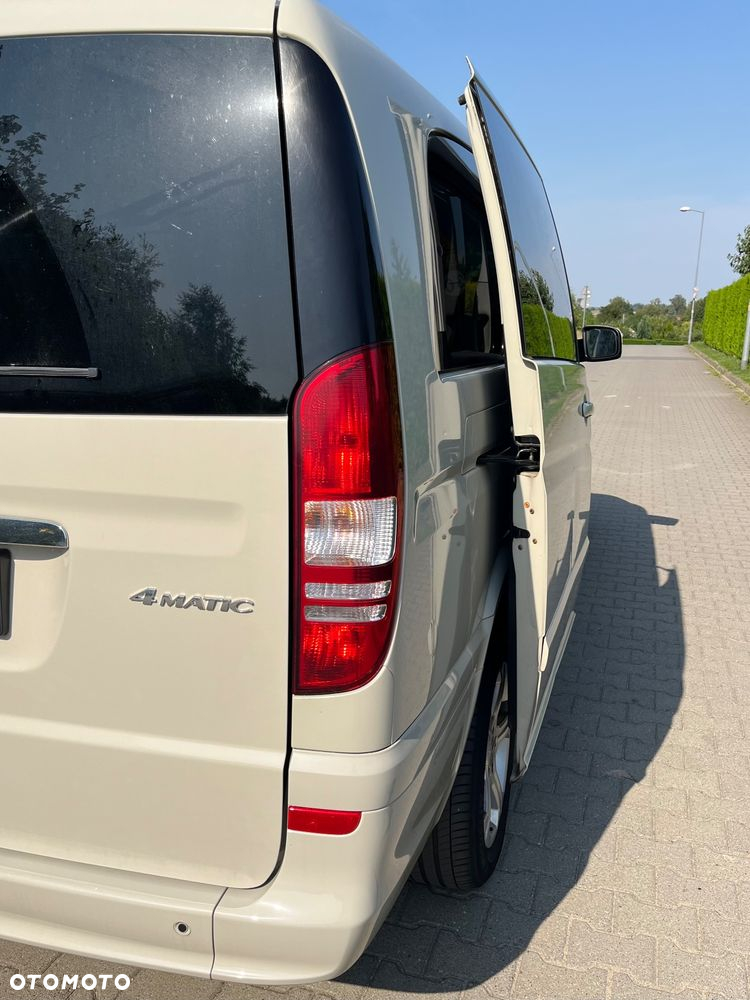 Mercedes-Benz Viano - 6