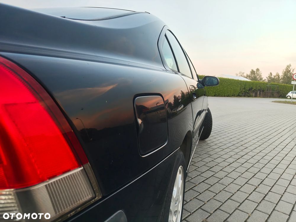 Volvo S60 2.4 T - 23