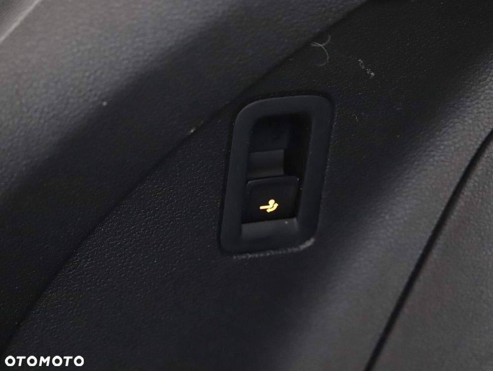 Volkswagen Tiguan - 26