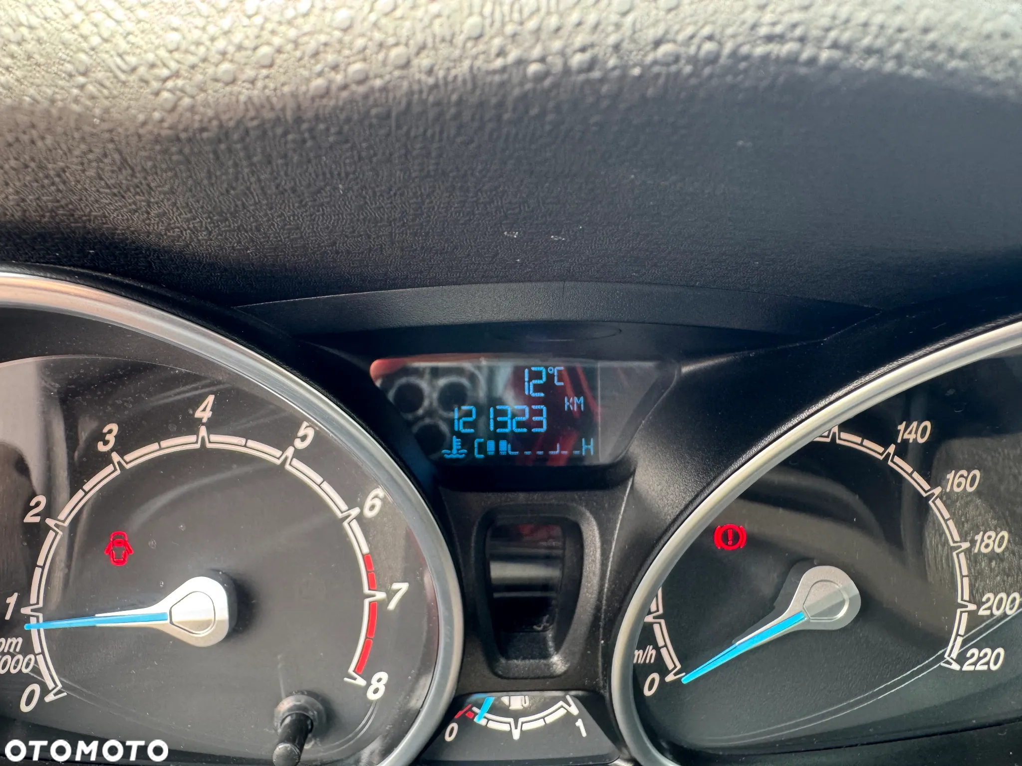 Ford Fiesta - 11