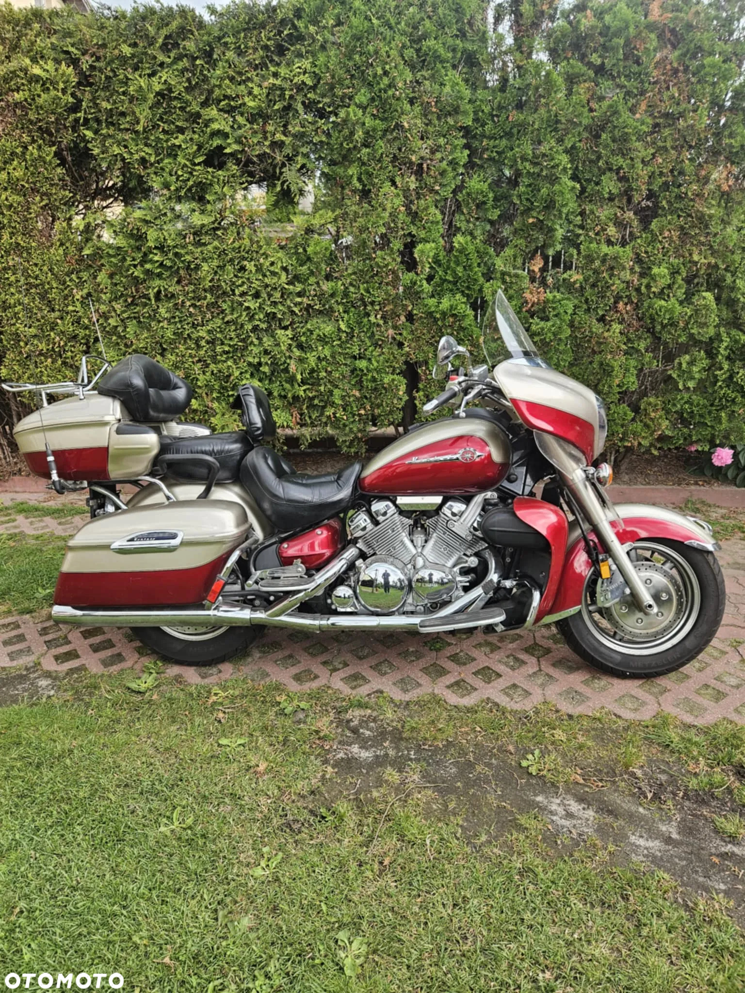 Yamaha Venture - 8