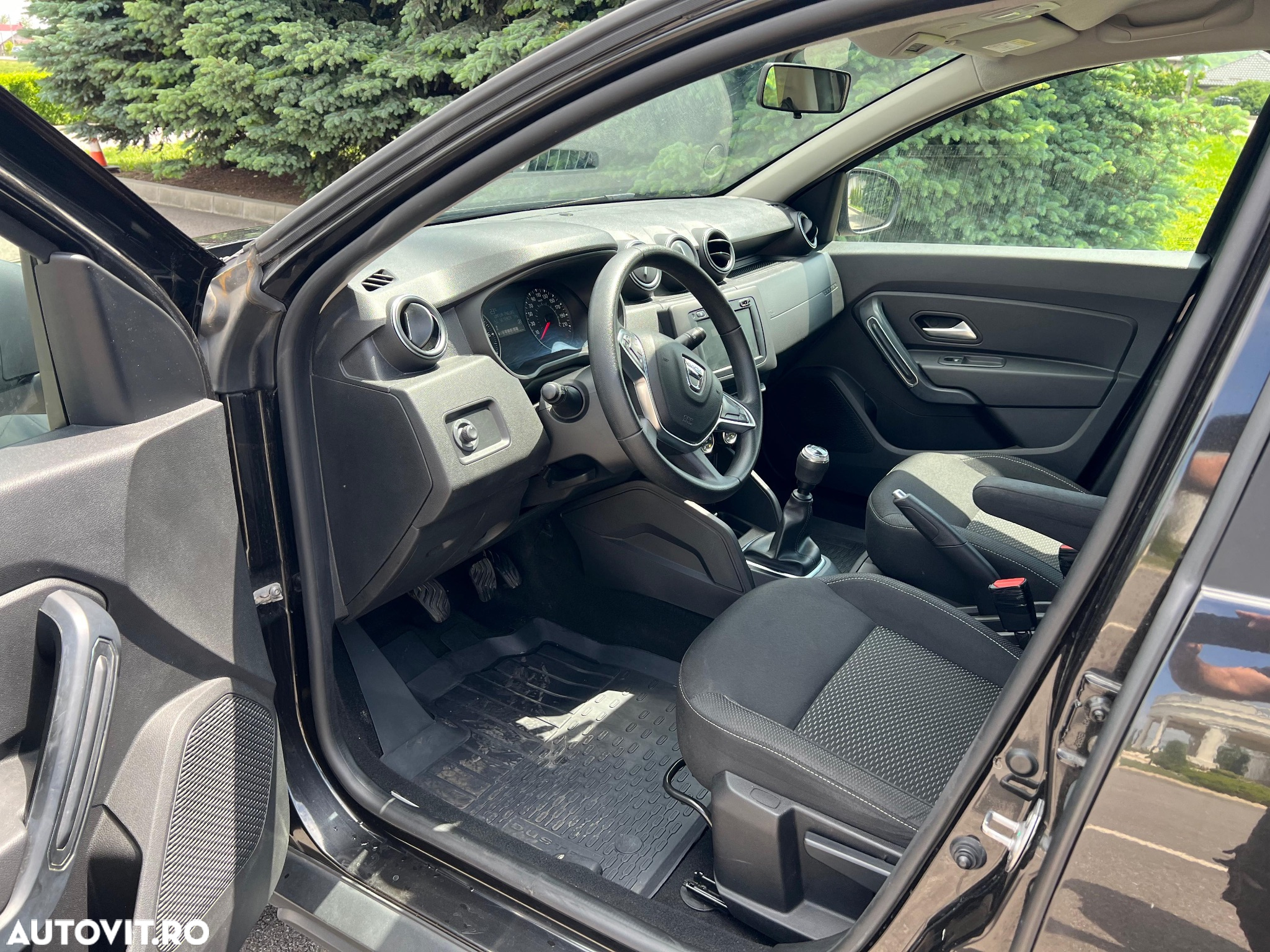 Dacia Duster 1.5 Blue dCi 4WD Comfort - 10