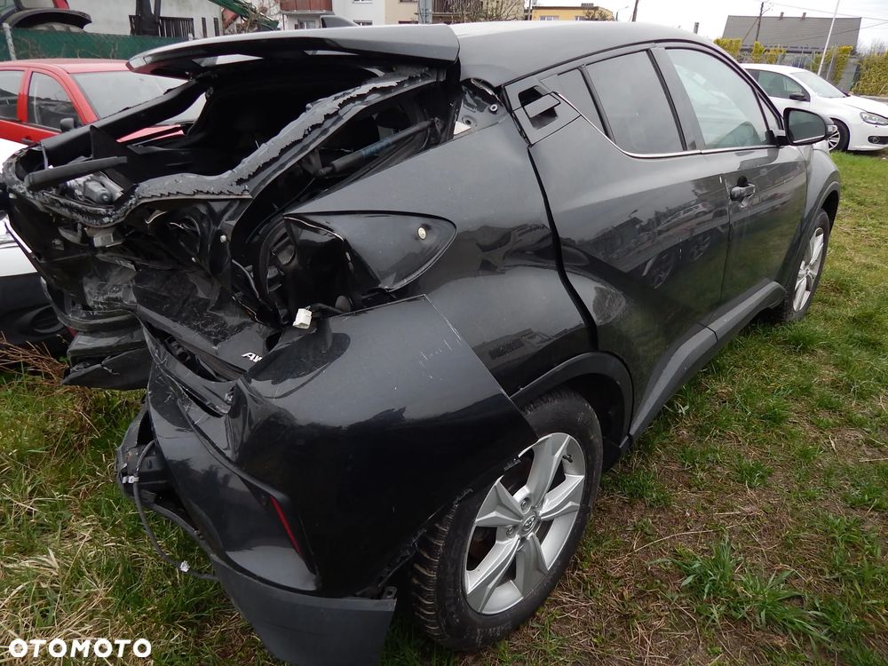 Toyota C-HR 1.2 T Premium CVT 4x4 - 7