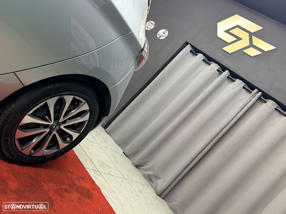 Renault Zoe (c/ Bateria) Exclusive 50 - 14