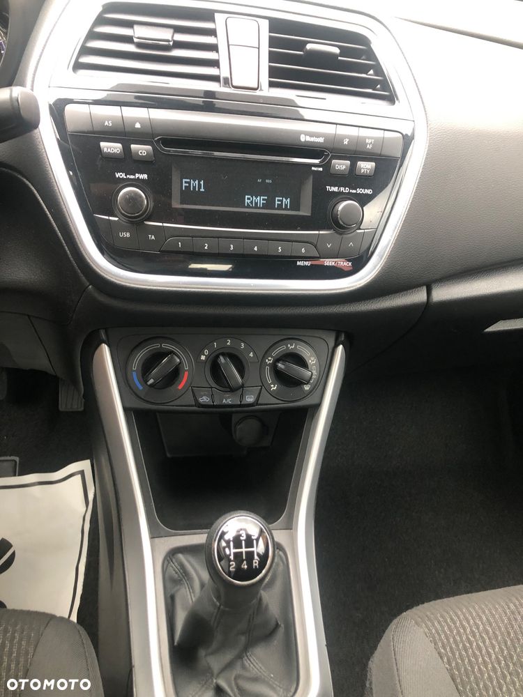 Suzuki SX4 S-Cross - 17