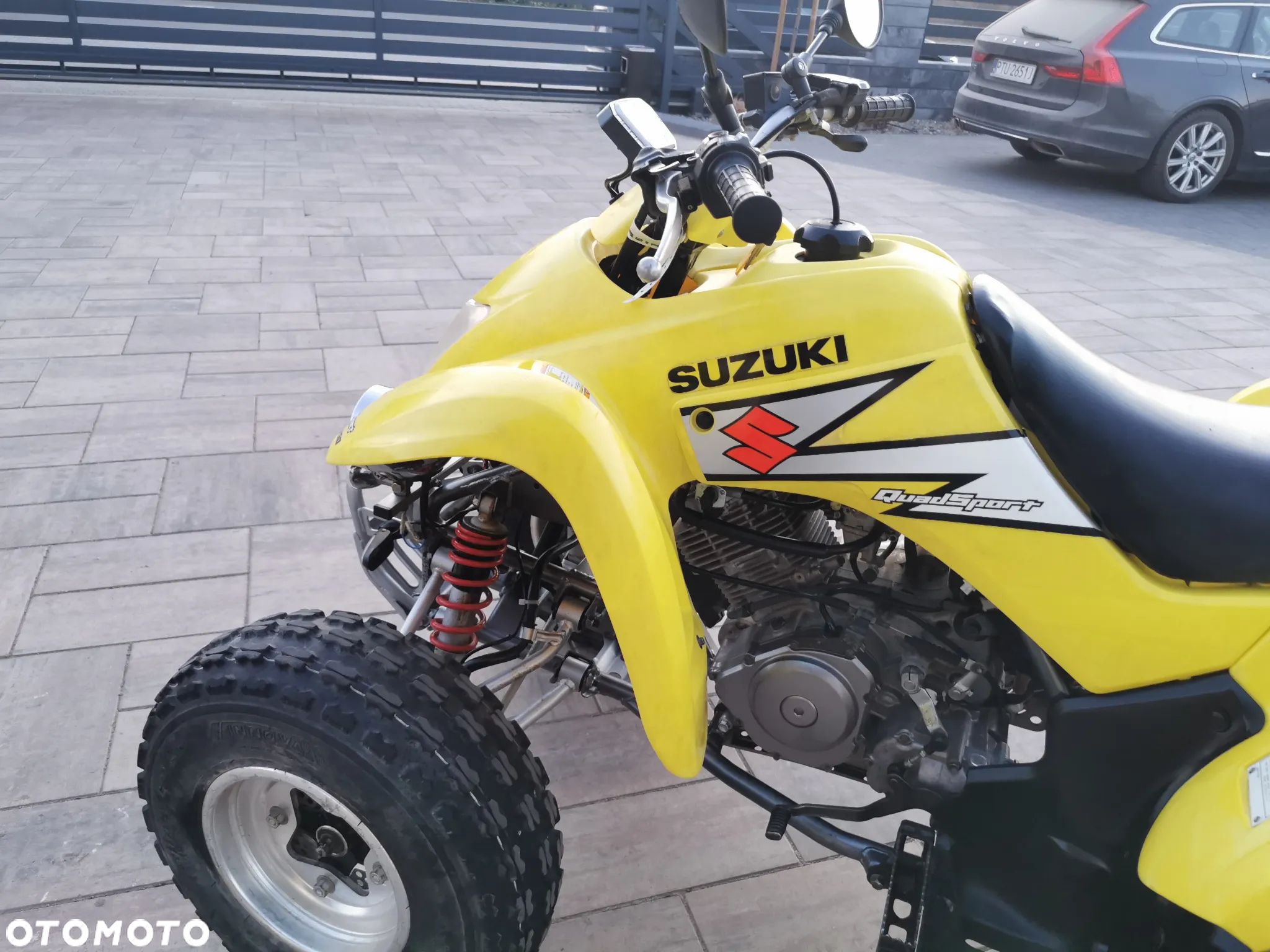 Suzuki Inny - 17