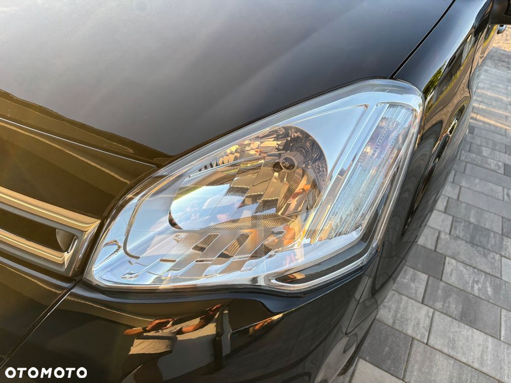 Citroën Berlingo Multispace BlueHDi 120 S&S SHINE - 32