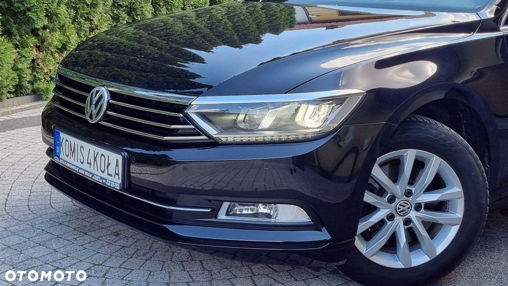 Volkswagen Passat - 3