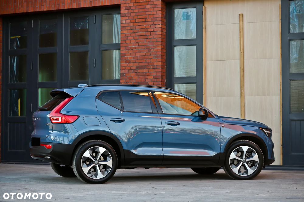 Volvo XC 40 B4 AWD Ultimate Bright - 16