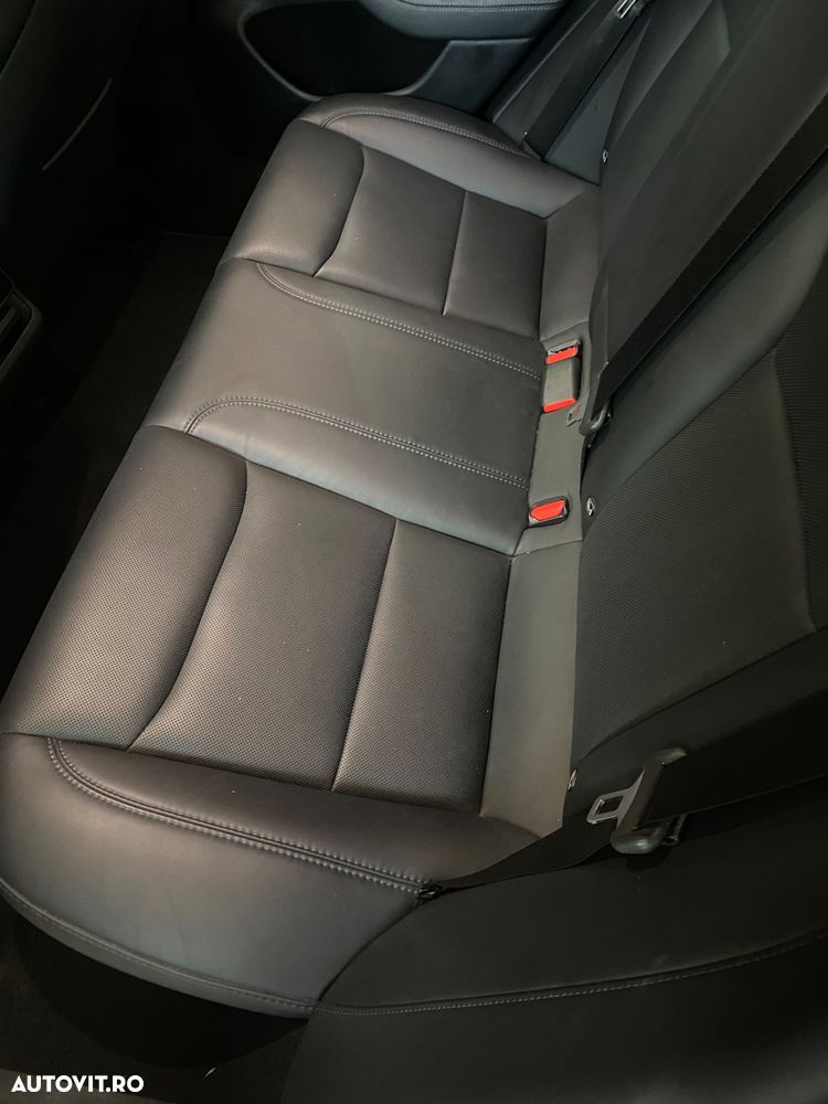 Tesla Model 3 RWD - 20