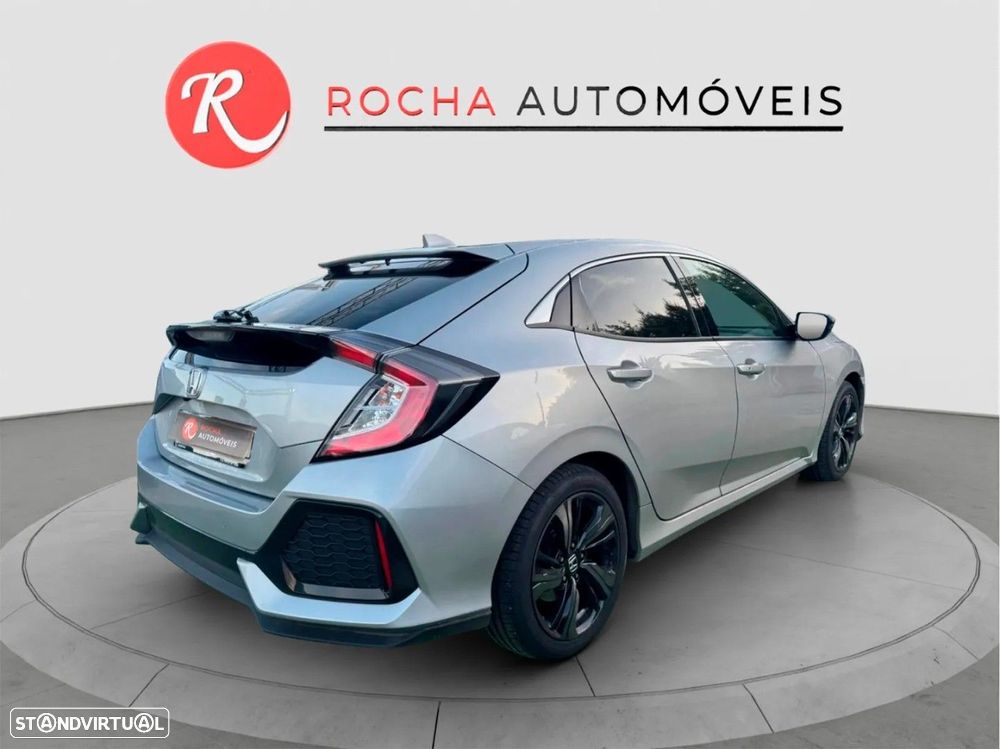 Honda Civic 1.0 i-VTEC Elegance CVT - 8