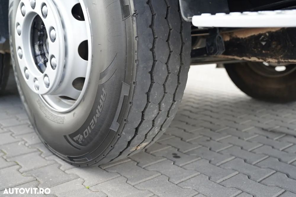 MAN TGS 35.500 / 8x4 / BASCULĂ SPATE MEILLER / IZOLATĂ / PENTRU ASFALT / HYDROCLASP / NAVI / 2021 - 21