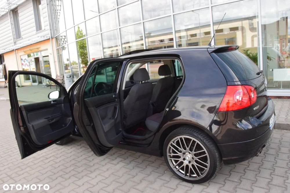 Volkswagen Golf 1.4 TSI GT - 24