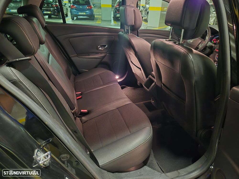 Renault Mégane Sport Tourer 1.5 dCi GT Line - 34