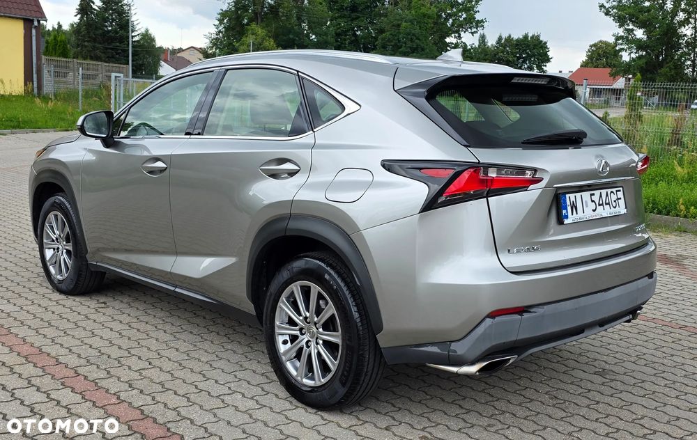 Lexus NX 200t Elite AWD - 8