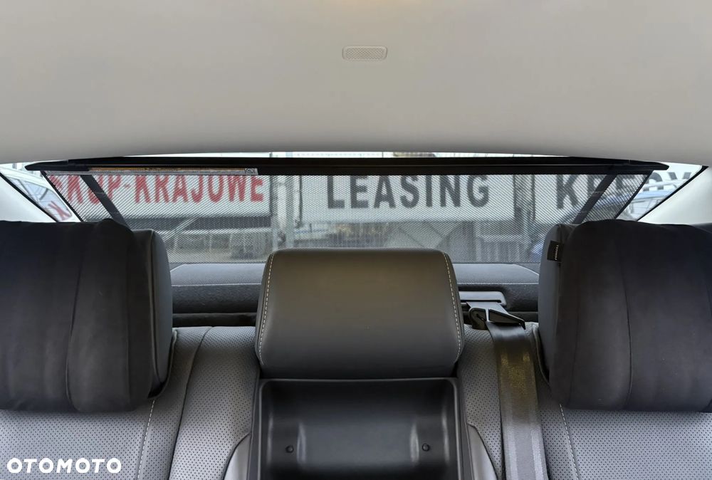 Lexus ES 300h Omotenashi - 31