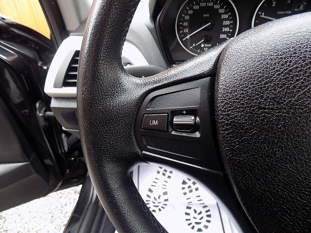 BMW Seria 1 114d Advantage - 11