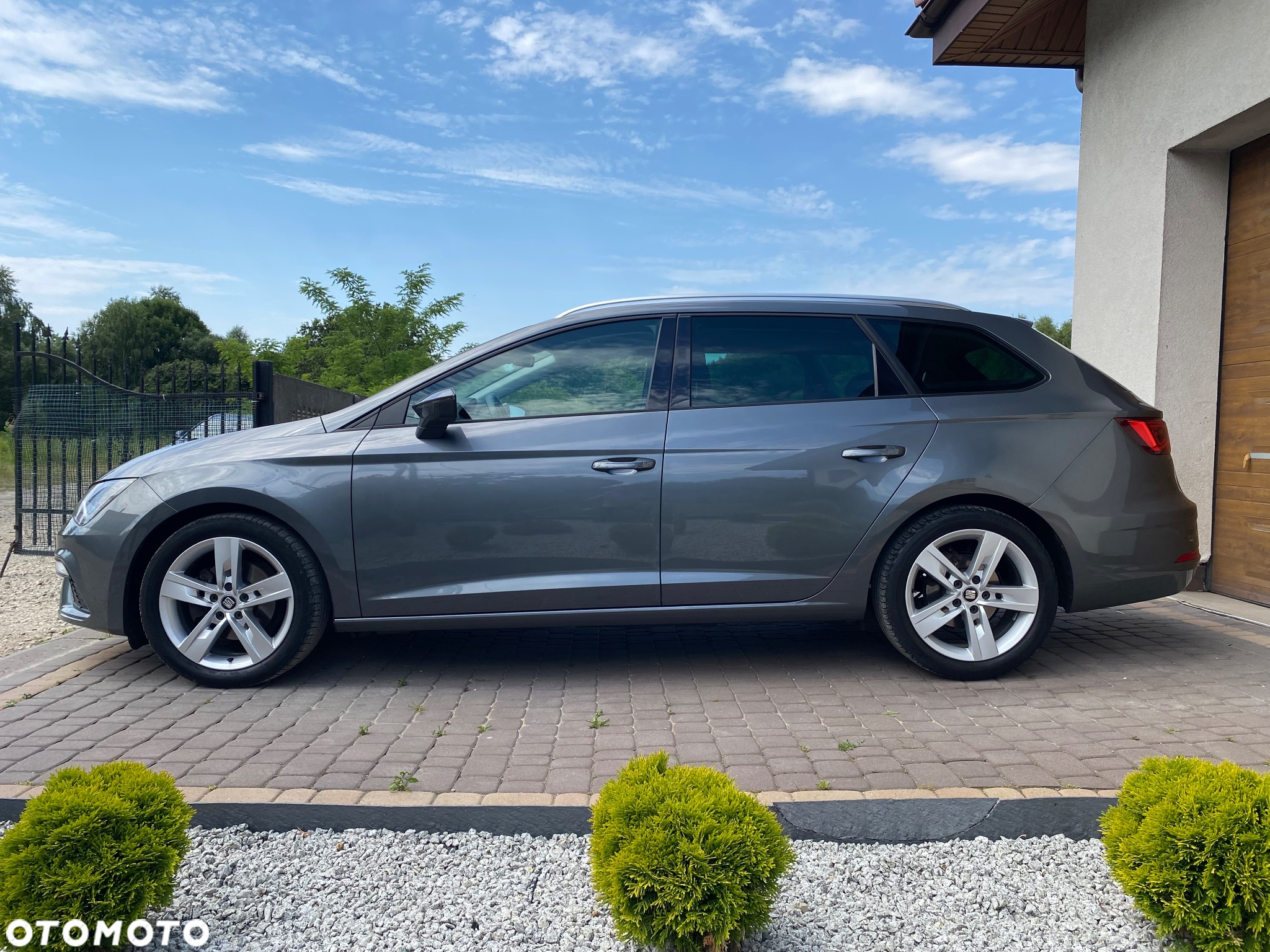 Seat Leon 2.0 TDI DPF DSG FR - 4