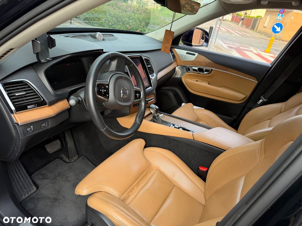 Volvo XC 90 D5 AWD Inscription - 11