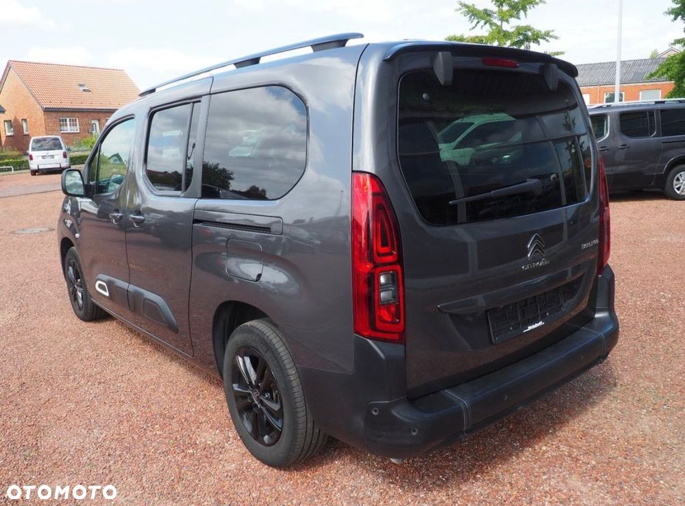 Citroën Berlingo XL PureTech 130 EAT8 SHINE - 4
