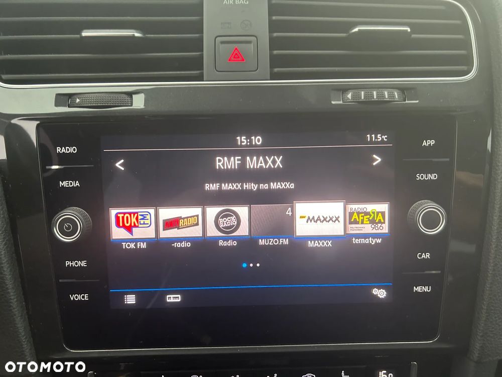 Volkswagen Golf 1.5 TSI BMT Comfortline - 25