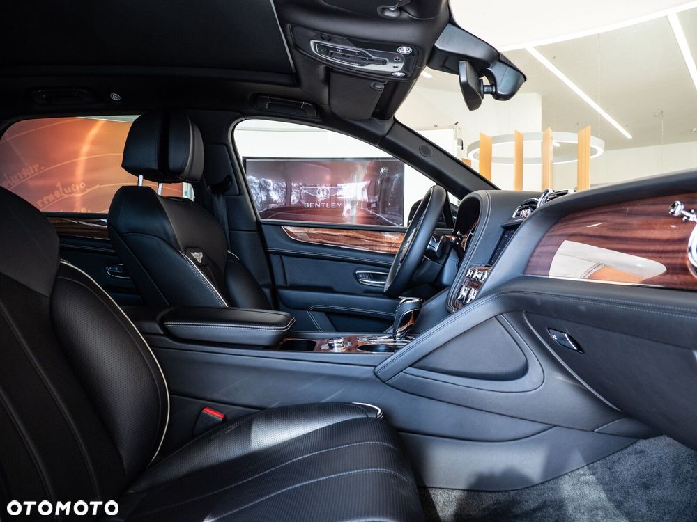 Bentley Bentayga - 23