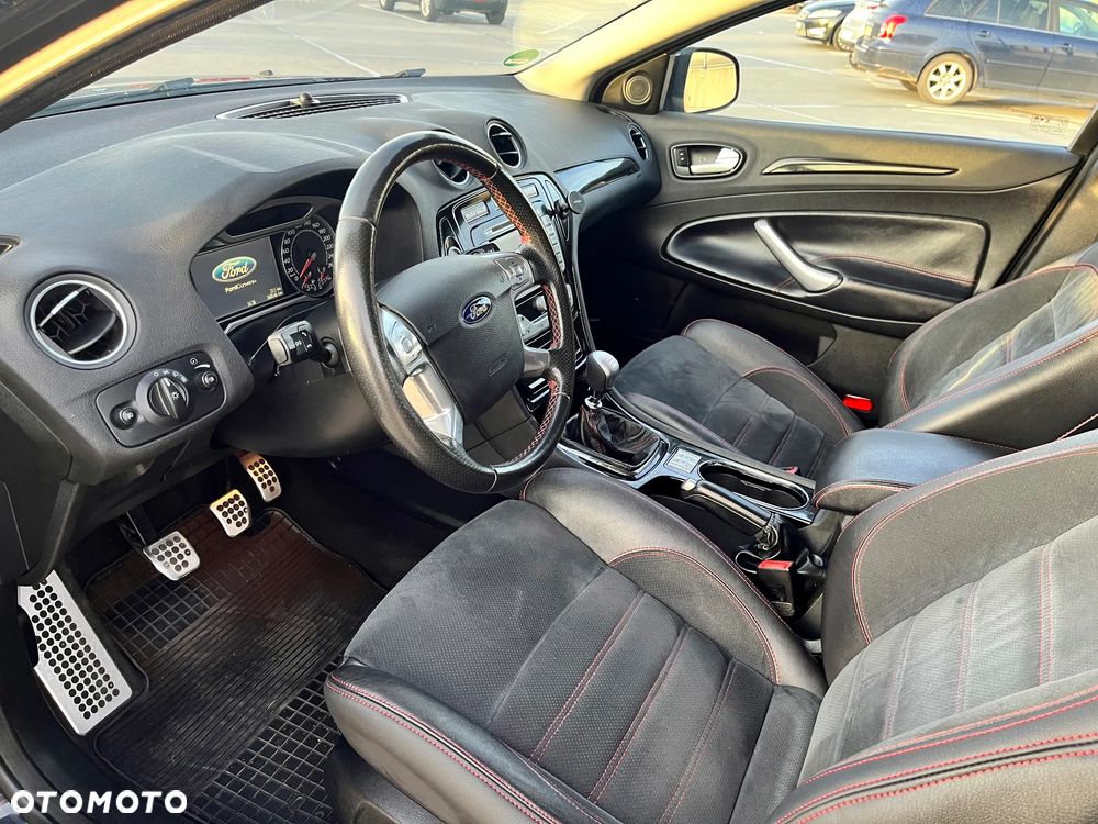 Ford Mondeo 2.5 Titanium S - 11