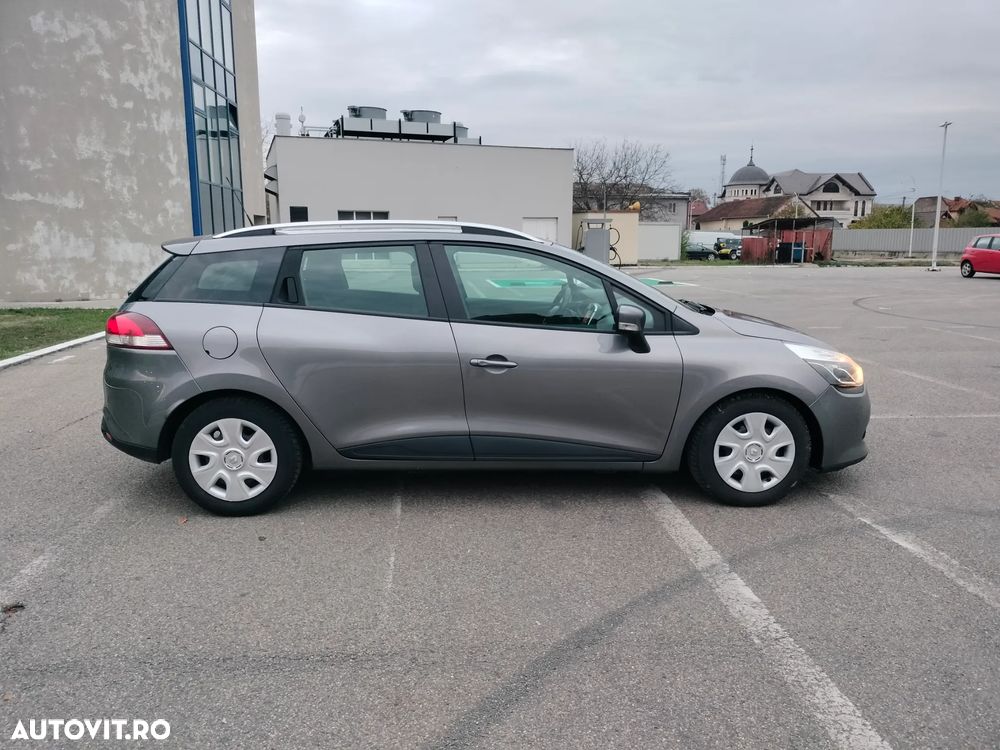 Renault Clio - 14