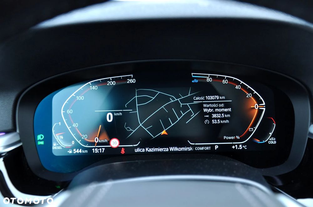 BMW Seria 5 520d xDrive - 36