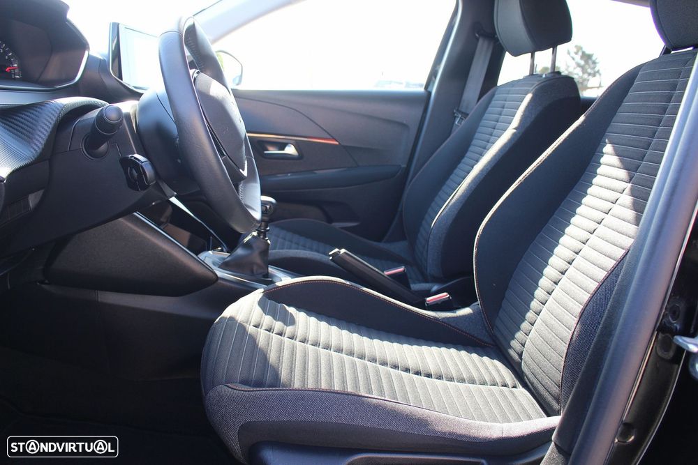 Peugeot 208 1.2 PureTech Active Pack - 32