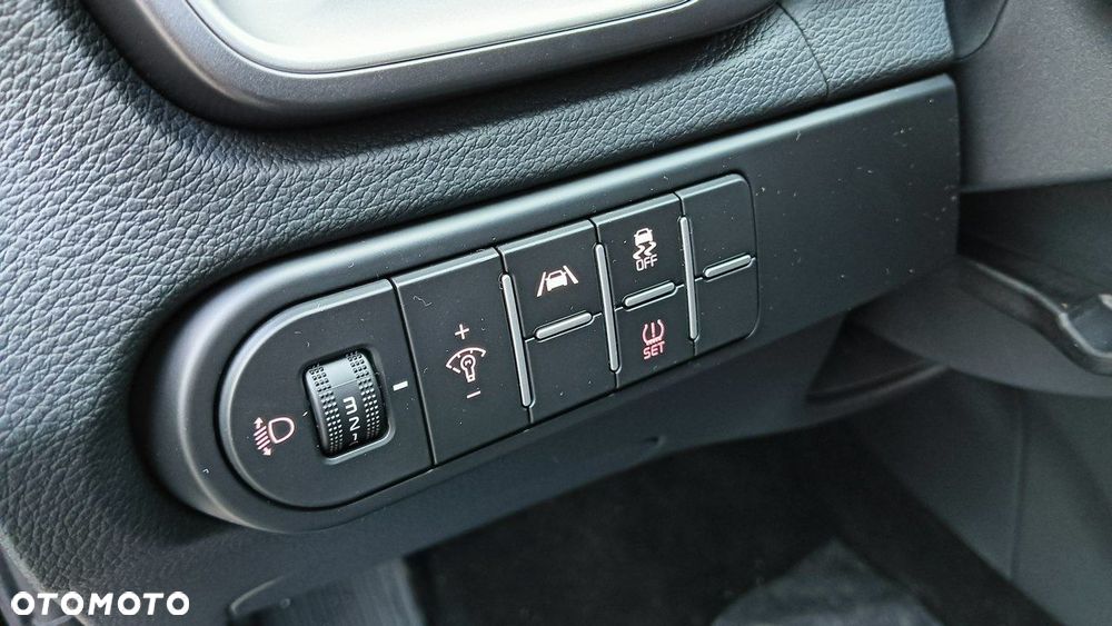 Kia Ceed 1.5 T-GDI M DCT - 21