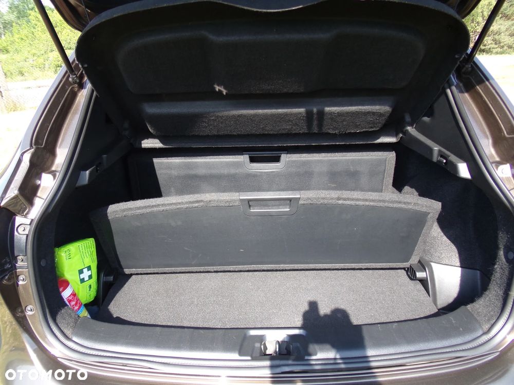 Nissan Qashqai 1.6 DIG-T N-Connecta - 12