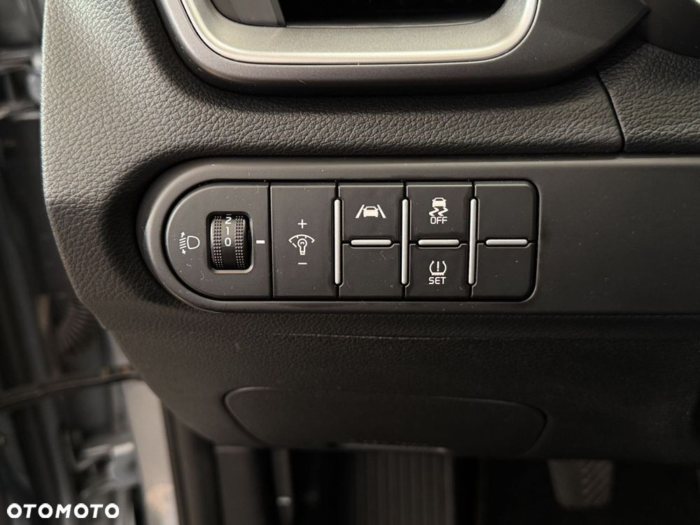 Kia Ceed - 15