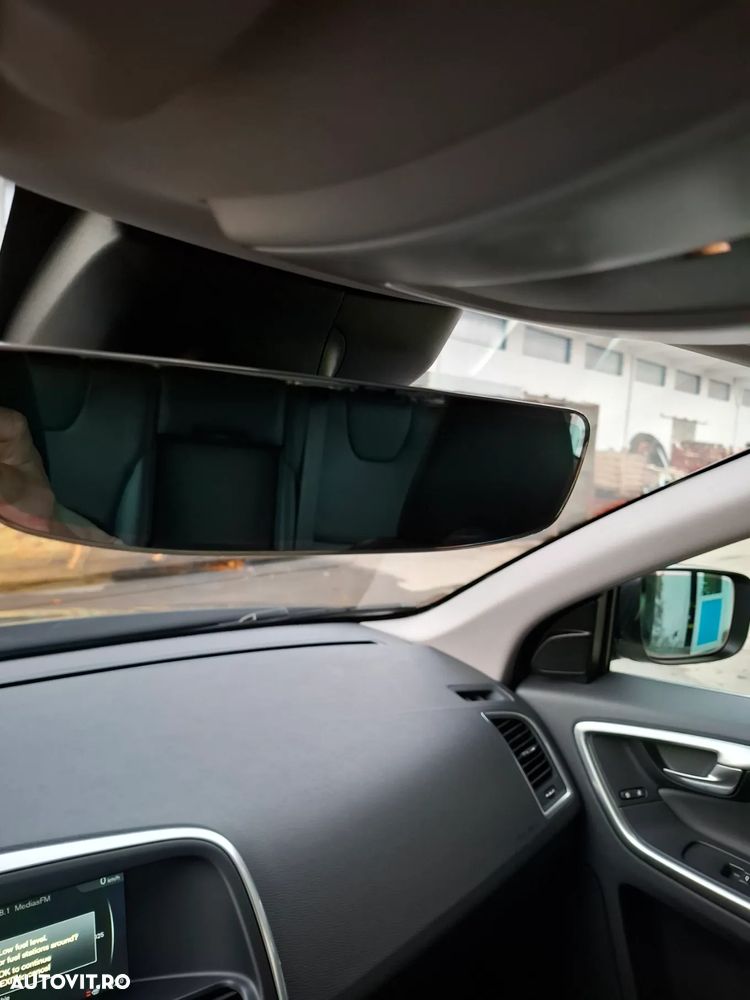 Volvo XC 60 D4 Geartronic Summum - 24