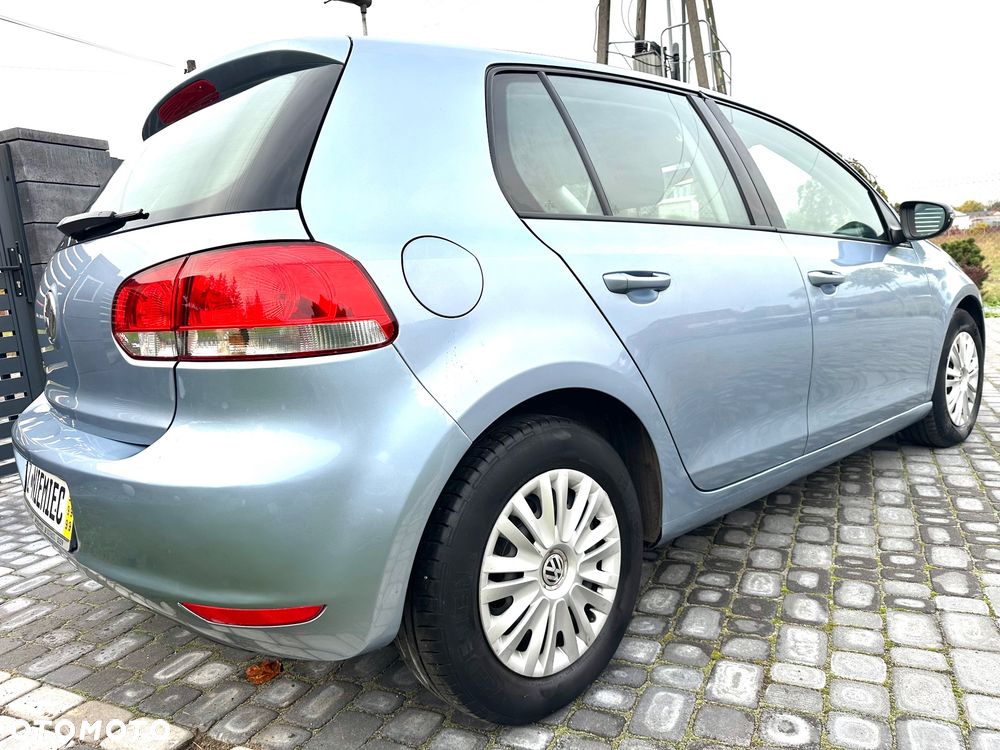 Volkswagen Golf - 14